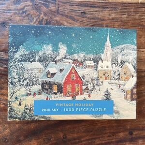 Pink sky 1000 piece puzzle  "Vintage Holiday"